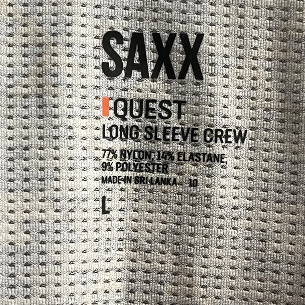 Saxx Quest Base Layer Long Sleeve Mesh Quick Dry Size L Moisture Wicking Outdoor